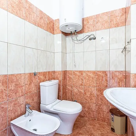 Apartment Radhima Res 10 - Double Room, Sea View